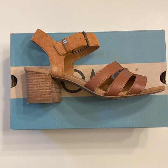 Toms | Estella | Tan Leather/Suede Block Heel Sandals - Picture 3 of 13